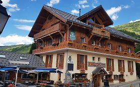 Hôtel-Chalet les Mélèzes Valloire Exterior photo