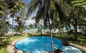 Neptune Beach Resort Mombasa Exterior photo