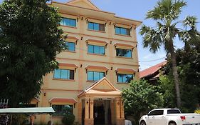Star Villa Guest House Battambang Exterior photo