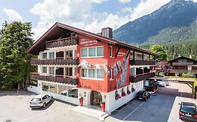 Hotel Rheinischer Hof Garmisch-Partenkirchen Exterior photo