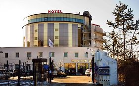 Hôtel Acfes Seiyo à Vladivostok Exterior photo