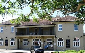 Huskisson Hotel Exterior photo