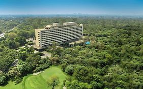 Hotel The Oberoi New Delhi Exterior photo