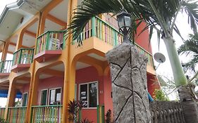 Milas Inn Oslob Exterior photo