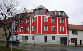 Hotel Ostrov Garni Sadská Exterior photo