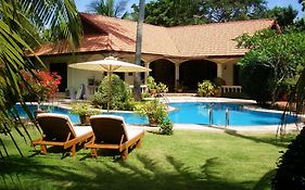 Coconut Paradise Holiday Villas Rawai Exterior photo