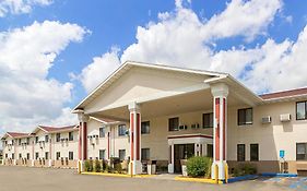 Americas Best Value Inn Fargo Exterior photo