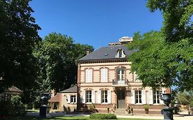 Bed and Breakfast Château de Montabert à Montaulin Exterior photo