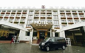 Bukovyna Hotel TTchernivtsi Exterior photo