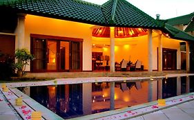 Bali Emerald Villas Sanur Exterior photo