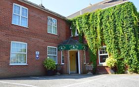 Victoria Lodge Guest House Salisbury Exterior photo