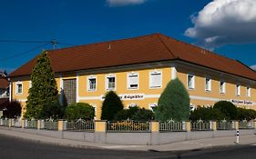 Hotel Gaestehaus Stoegmueller à Asten Exterior photo