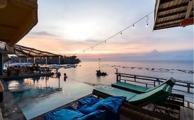 Mushroom Beach Bungalows Lembongan Exterior photo