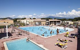 Hotel Les Demeures Du Ventoux - Vacanceole à Aubignan Exterior photo