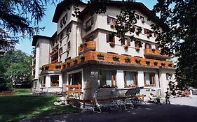 Hotel Des Geneys Bardonnèche Exterior photo