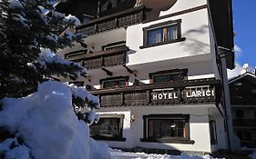 Hotel I Larici Bardonnèche Exterior photo