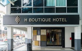 H Boutique Hotel, Kota Damansara Exterior photo