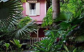 Hotel Pink Plantation House à Castries Exterior photo