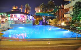 Aparthotel Maxwell Holiday Club (Adults Only) à Marmaris Exterior photo
