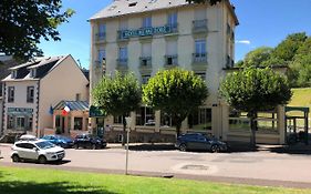 Hotel Au Val Doré La Bourboule Exterior photo