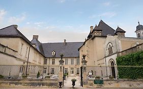 Hotel Og Chateau De Pizay à Saint-Jean-dʼArdières Exterior photo