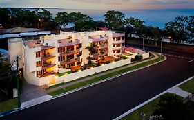 Alexander Beachfront Apartments Hervey Bay Exterior photo