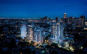 Somerset Ekamai Bangkok Exterior photo