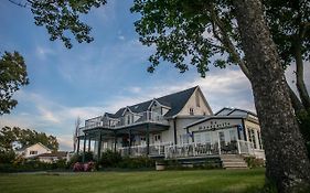 Hotel Auberge Seigneurie des Monts à Sainte Anne-des-Chênes Exterior photo