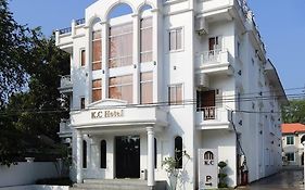 K.C Residence Yangon Exterior photo