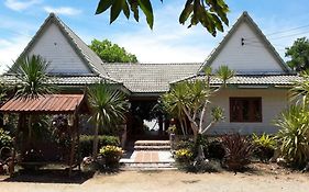 Sri Resort Songkhla Exterior photo