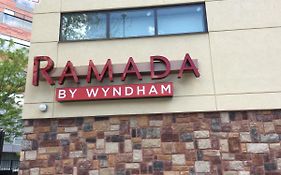 Hôtel Ramada By Wyndham Bronx Terminal à New York Exterior photo