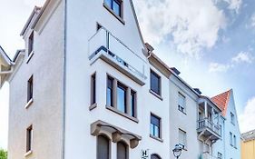 Hotel Cornelia Bad Nauheim Exterior photo