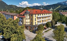 Hotel Vier Jahreszeiten Garmisch-Partenkirchen Exterior photo