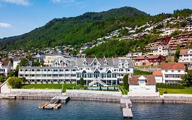 Hofslund Fjord Hotel Sogndal Exterior photo