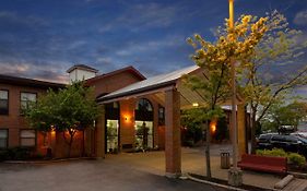 Hotel Howard Johnson By Wyndham Waukegan Great Lakes Exterior photo