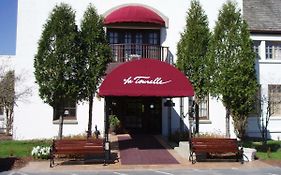 La Tourelle Hotel&Spa Ithaca Exterior photo