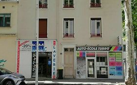 Les Apparts A Albert - Authentique Et Unique Lyon Exterior photo