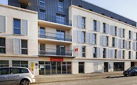 Aparthotel Adagio Access Poitiers Exterior photo