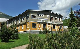 Aparthotel Aplend Koliba Kamzik à Vysoké Tatry Exterior photo