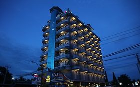 King Fy Hotel Battambang Exterior photo