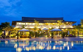 Hotel Cambodian Country Club à Phnom Penh Exterior photo