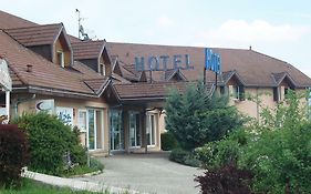 Hôtel Alpha à Epagny Metz-Tessy Exterior photo