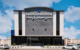 Hotel Swiss In Park Tabuk Exterior photo