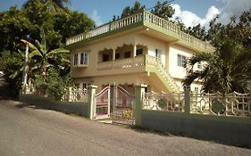 Appartement Fairy Hill Palms à Port Antonio Exterior photo