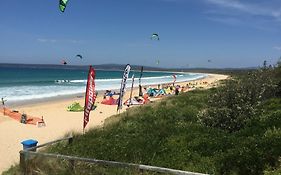 Black Dolphin Resort Motel And Apartments Merimbula Exterior photo