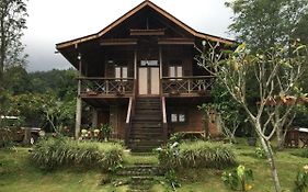 Villa Diantie Bogor Exterior photo