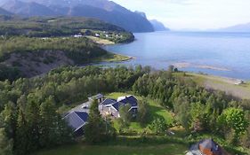 House In The Heart Of The Lyngen Alps With Best View Lyngseidet Exterior photo