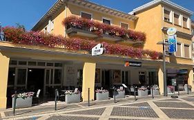 Hotel Al Mare Jesolo Exterior photo