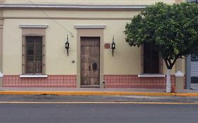 Auberge de jeunesse Maria Bonita à Guadalajara Exterior photo