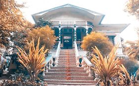 Oasis Balili Heritage Lodge Tagbilaran Exterior photo